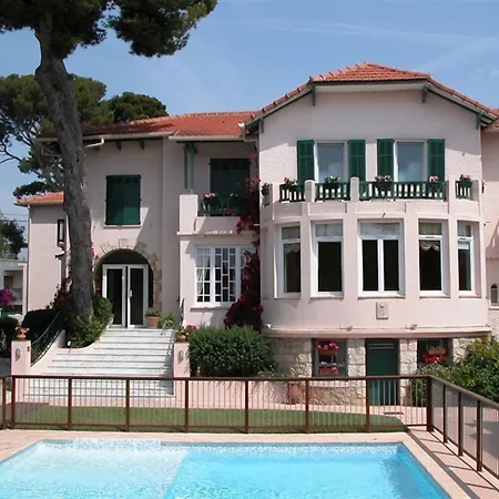La Garoupe-gardiole Boutique Отель 3*